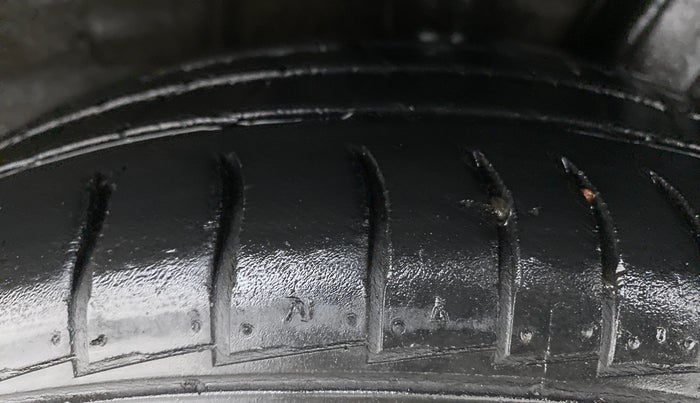 2019 Hyundai GRAND I10 NIOS MAGNA 1.2 AT, Petrol, Automatic, 51,246 km, Left Rear Tyre Tread