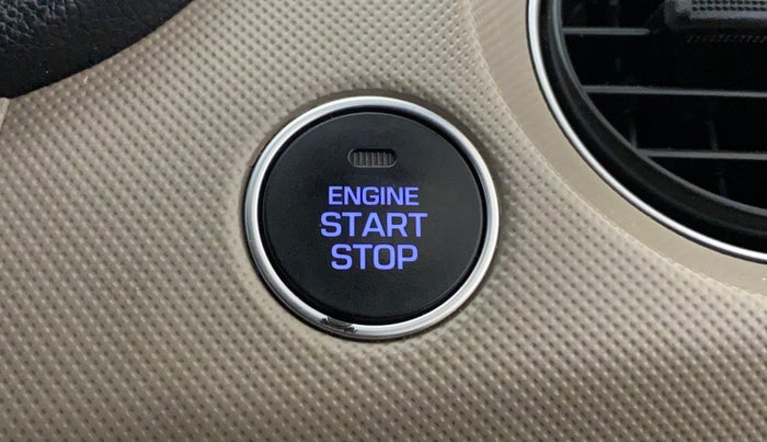 2016 Hyundai Grand i10 ASTA (O) 1.2 KAPPA VTVT, Petrol, Manual, 28,183 km, Keyless Start/ Stop Button