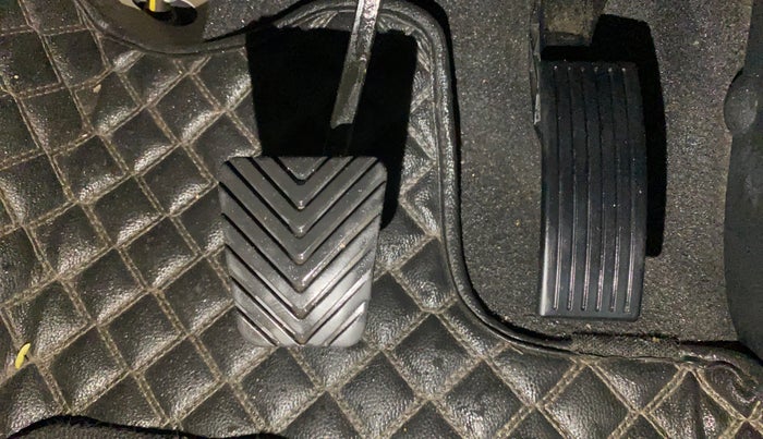 2023 KIA SONET HTX 1.0 TURBO PETROL IMT, Petrol, Manual, 55,983 km, Pedals