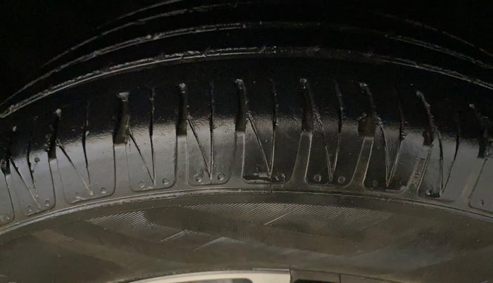 2023 KIA SONET HTX 1.0 TURBO PETROL IMT, Petrol, Manual, 55,983 km, Right Front Tyre Tread