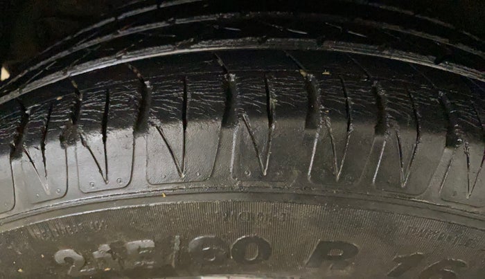 2023 KIA SONET HTX 1.0 TURBO PETROL IMT, Petrol, Manual, 55,983 km, Right Rear Tyre Tread