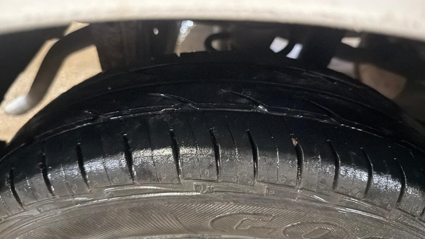 2018 Maruti Alto 800 LXI, Petrol, Manual, 76,151 km, Right Rear Tyre Tread