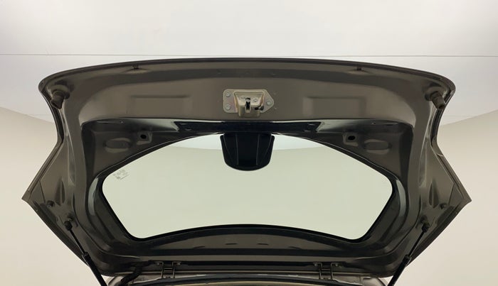 2017 Datsun Go T, Petrol, Manual, 30,774 km, Boot Door Open