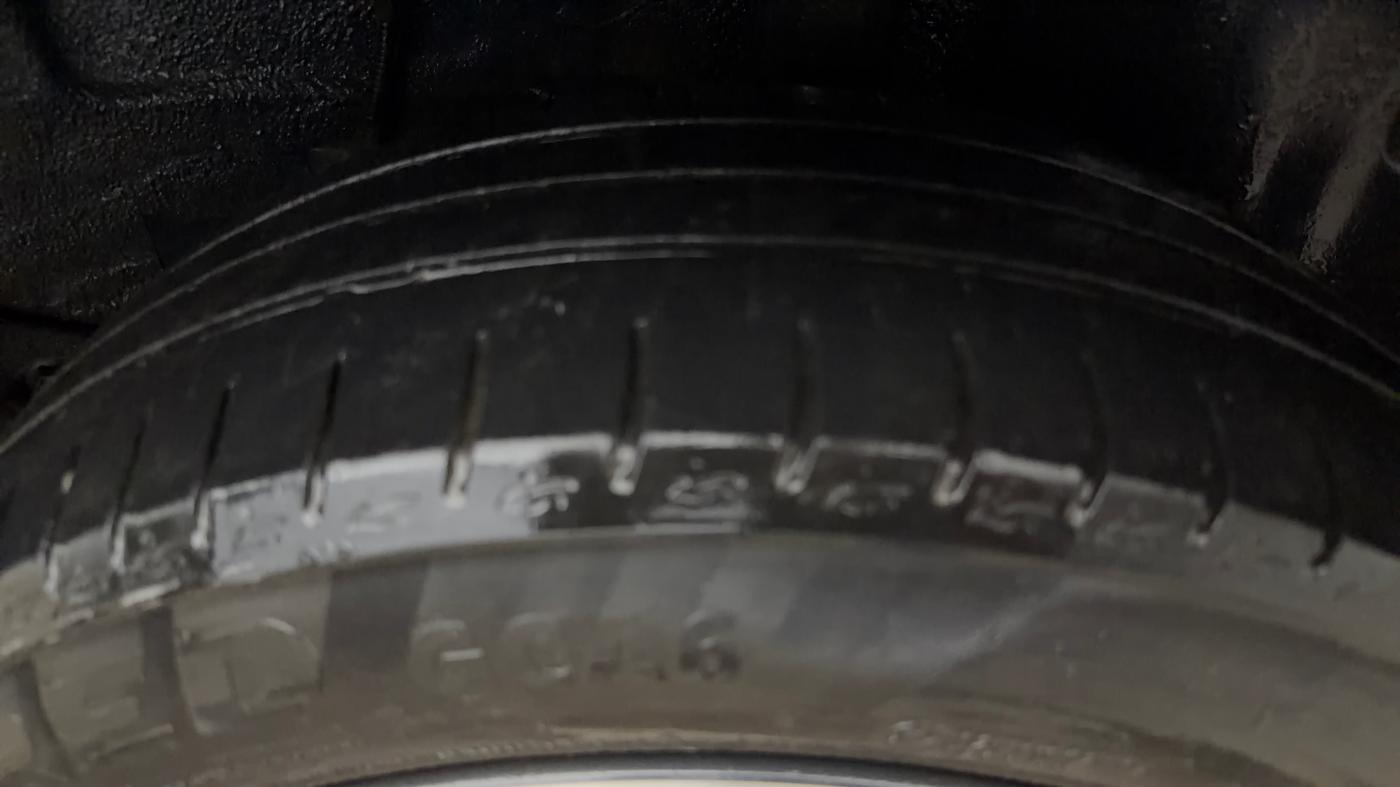 2024 Tata ALTROZ XZ CNG, CNG, Manual, 81,842 km, Left Rear Tyre Tread