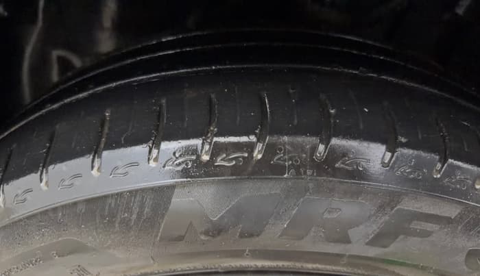 2024 Tata ALTROZ XZ CNG, CNG, Manual, 81,842 km, Left Front Tyre Tread