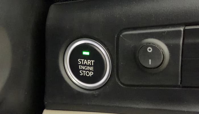 2024 Tata ALTROZ XZ CNG, CNG, Manual, 81,842 km, Keyless Start/ Stop Button