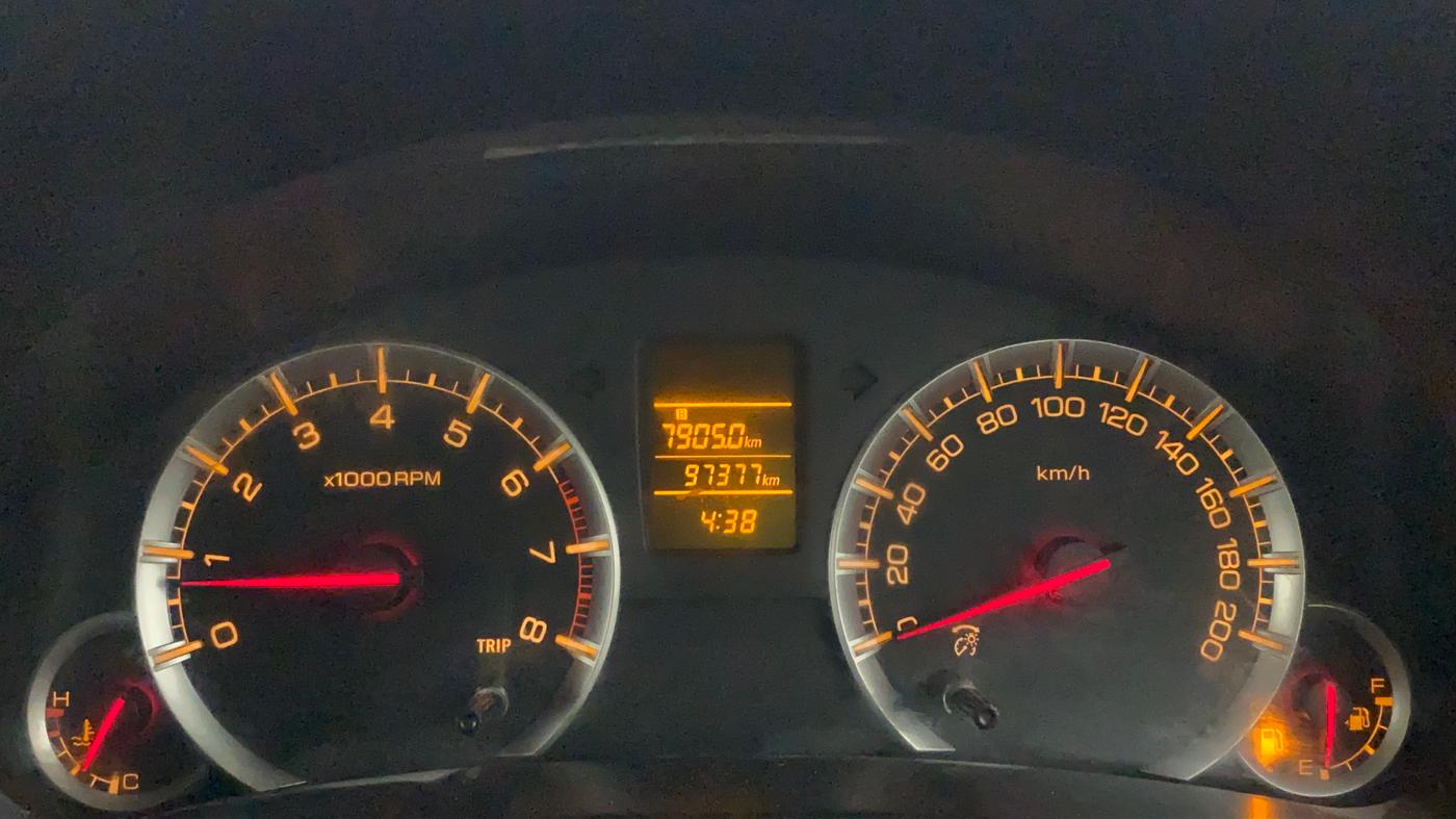 2015 Maruti Swift VXI, CNG, Manual, 97,377 km, Odometer Image