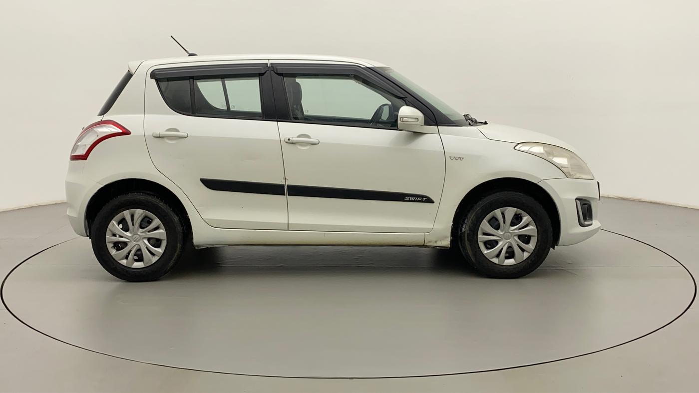 2015 Maruti Swift VXI, CNG, Manual, 97,377 km, Right Side View