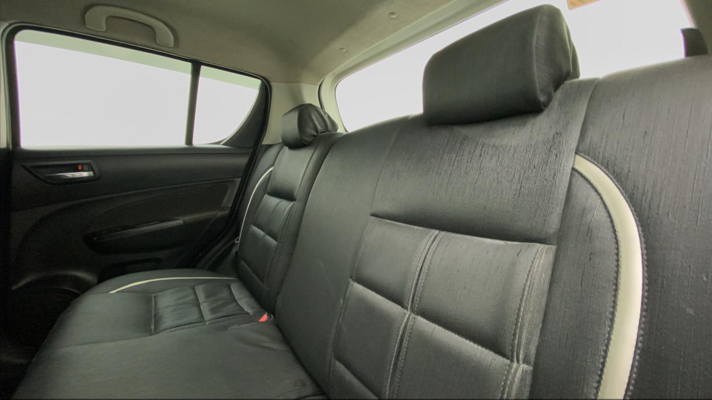2015 Maruti Swift VXI, CNG, Manual, 97,377 km, Right Side Rear Door Cabin