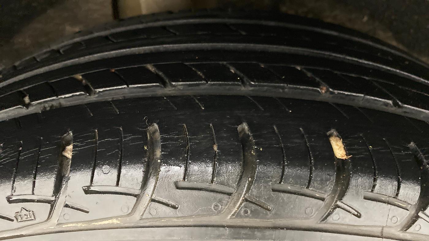 2017 Maruti Baleno DELTA CVT PETROL 1.2, Petrol, Automatic, 16,091 km, Right Rear Tyre Tread