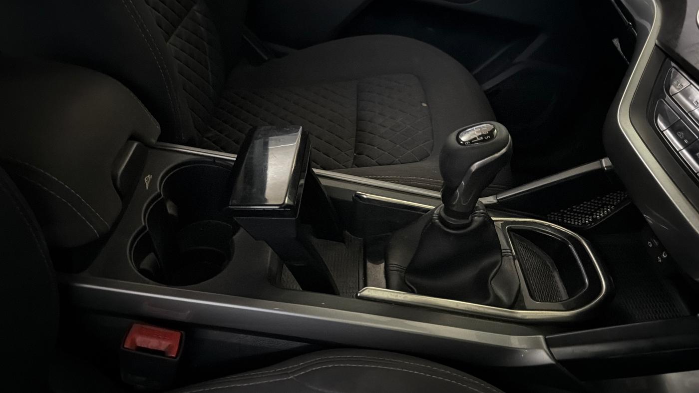 2023 Tata Harrier XT 2.0L KRYOTEC, Diesel, Manual, 81,434 km, Gear Lever