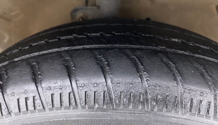2019 Maruti Celerio VXI (O) CNG, CNG, Manual, 53,268 km, Right Front Tyre Tread