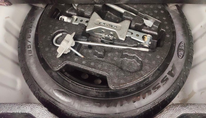 2019 Maruti Ciaz ALPHA  AT 1.5 SHVS PETROL, Petrol, Automatic, 94,150 km, Spare Tyre