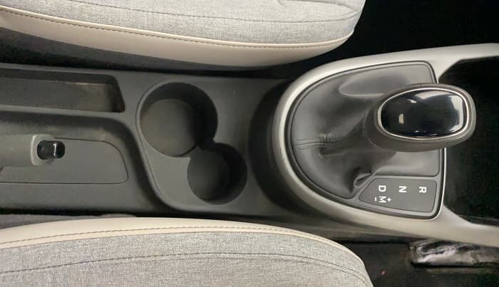 2020 Hyundai GRAND I10 NIOS SPORTZ AMT 1.2 KAPPA VTVT, Petrol, Automatic, 60,023 km, Gear Lever