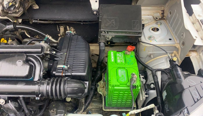 2016 Renault Kwid RXT 0.8, Petrol, Manual, 71,594 km, Engine View - Left