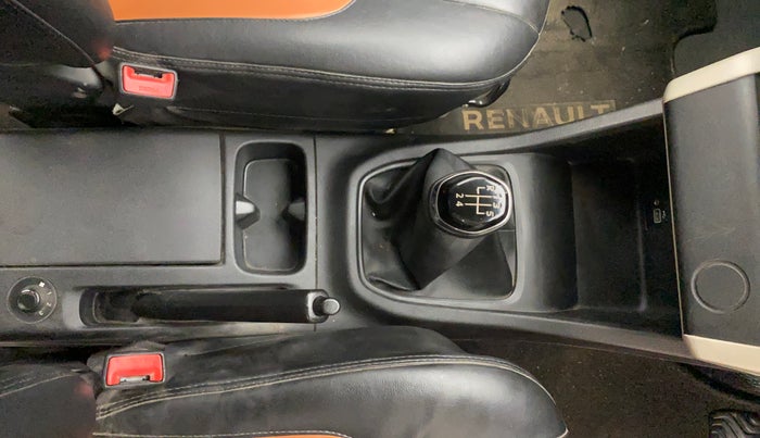 2021 Renault TRIBER RXT, Petrol, Manual, 49,232 km, Gear Lever