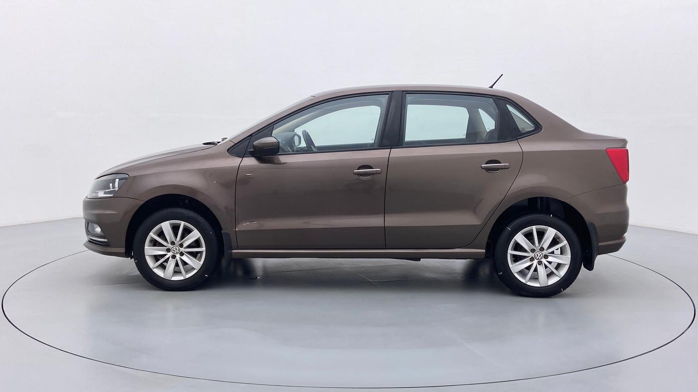 2016 Volkswagen Ameo HIGHLINE 1.2, Petrol, Manual, 30,483 km, Left Side