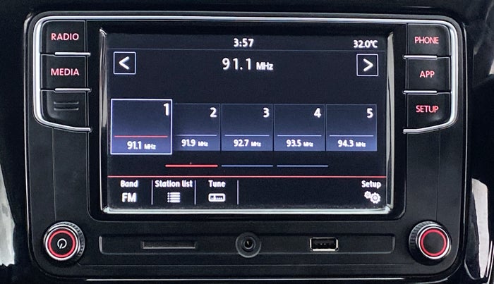 2018 Volkswagen Polo GT TSI 1.2 PETROL AT, Petrol, Automatic, 24,594 km, Infotainment System