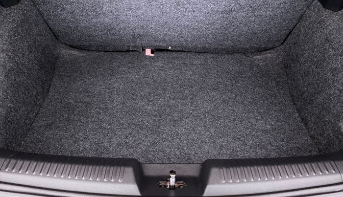 2018 Volkswagen Polo GT TSI 1.2 PETROL AT, Petrol, Automatic, 24,594 km, Boot Inside