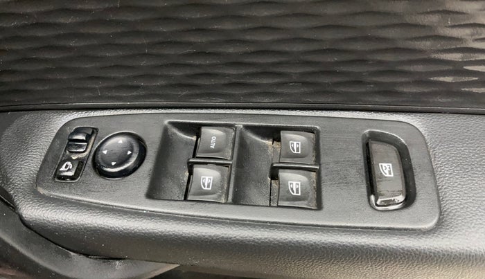 2022 Renault Kiger RXZ TURBO MT, Petrol, Manual, 88,148 km, Driver Side Door Panels Control