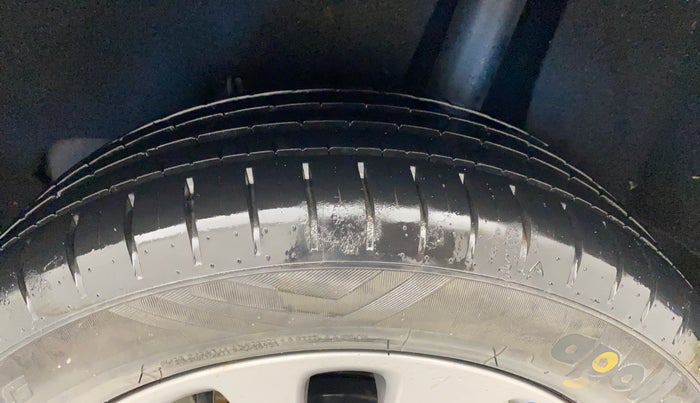 2019 Maruti Baleno ZETA PETROL 1.2, Petrol, Manual, 21,806 km, Left Rear Tyre Tread
