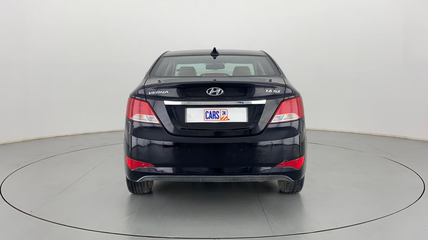 2016 Hyundai Verna FLUIDIC 1.6 VTVT SX AT, Petrol, Automatic, 59,226 km, Back/Rear