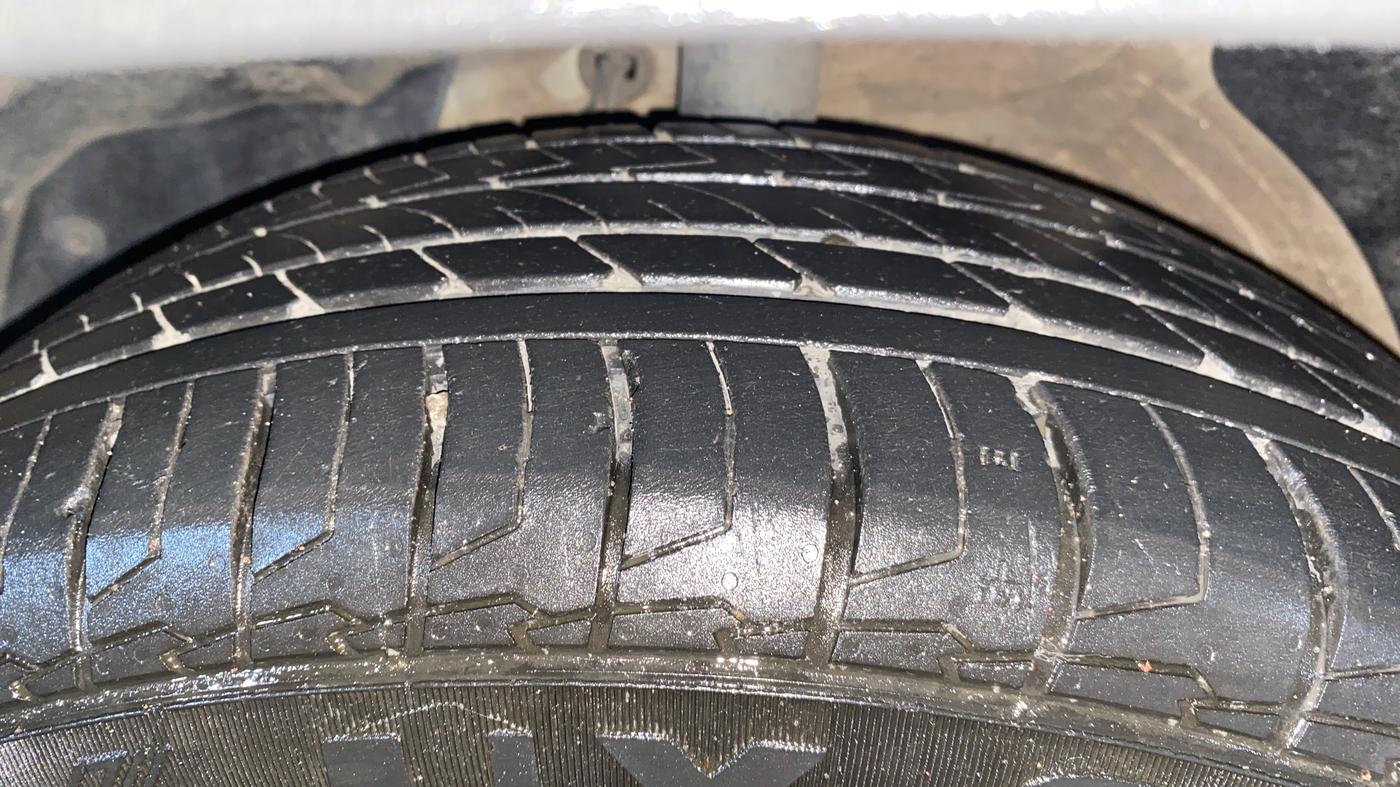 2019 MG HECTOR SHARP 2.0 DIESEL, Diesel, Manual, 86,762 km, Left Front Tyre Tread