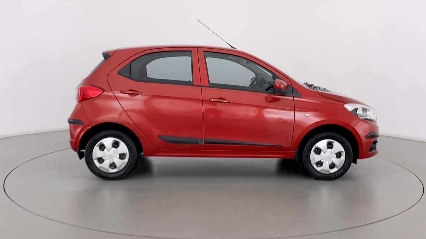 2018 Tata Tiago XT 1.2 REVOTRON, Petrol, Manual, 12,186 km, Right Side View