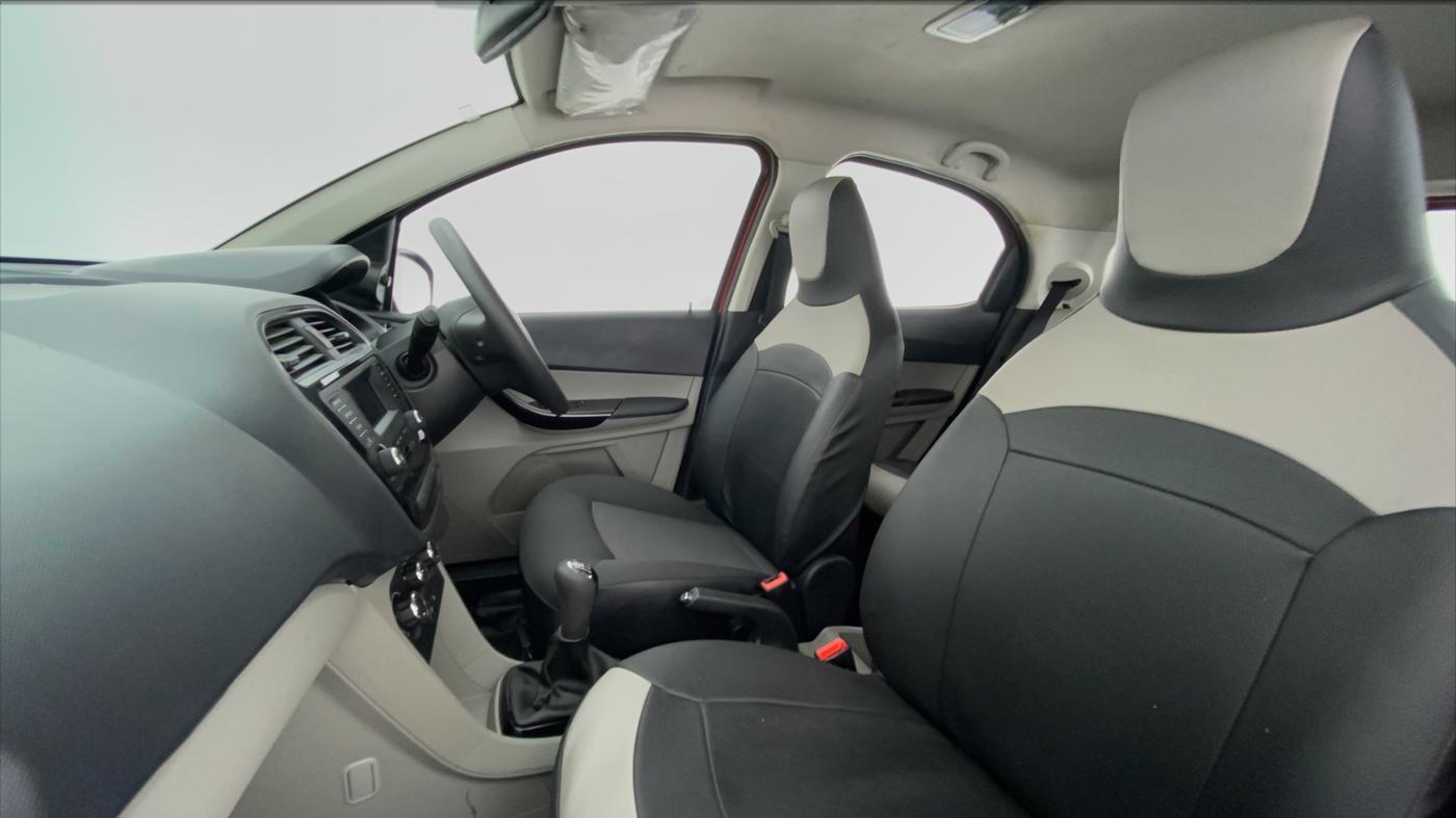 2018 Tata Tiago XT 1.2 REVOTRON, Petrol, Manual, 12,186 km, Right Side Front Door Cabin