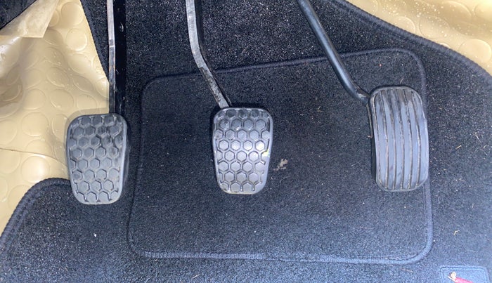 2019 Tata Tiago XZ PLUS PETROL, Petrol, Manual, 47,885 km, Pedals