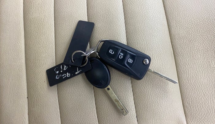 2019 Tata Tiago XZ PLUS PETROL, Petrol, Manual, 47,885 km, Key Close Up