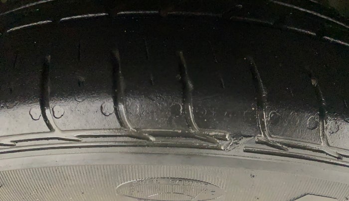2019 Tata Tiago XZ PLUS PETROL, Petrol, Manual, 47,885 km, Right Front Tyre Tread