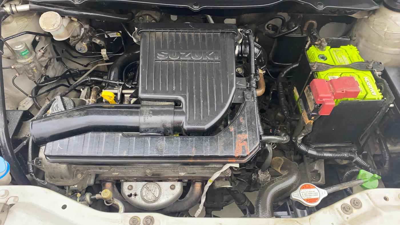 2014 Maruti Swift Dzire VXI, Petrol, Manual, 43,851 km, Engine View