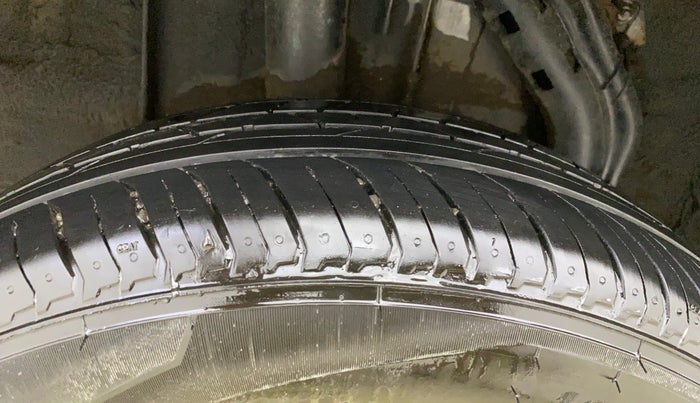 2025 Nissan MAGNITE Tekna B4D 1.0 Petrol MT, Petrol, Manual, 9,264 km, Right Rear Tyre Tread