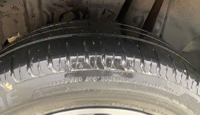 2022 Maruti Ertiga ZXI+ SHVS, Petrol, Manual, 83,109 km, Left Rear Tyre Tread