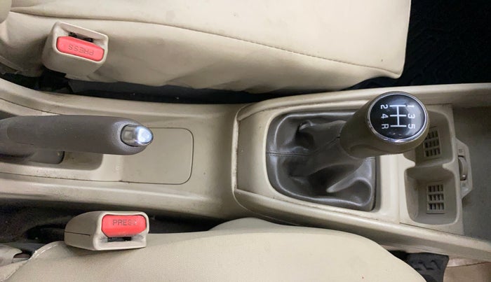 2022 Maruti Ertiga ZXI+ SHVS, Petrol, Manual, 83,109 km, Gear Lever