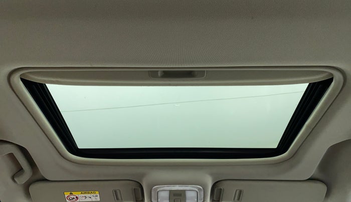 2020 Mahindra XUV500 W9, Diesel, Manual, 36,449 km, Moonroof/ Sunroof