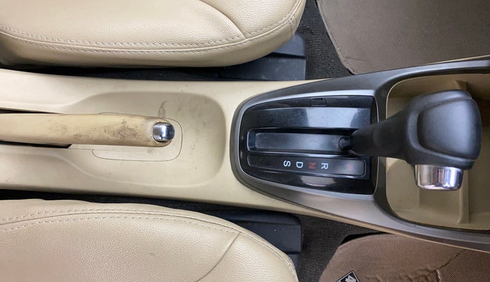 2012 Honda City 1.5L I-VTEC V AT, Petrol, Automatic, 93,148 km, Gear Lever