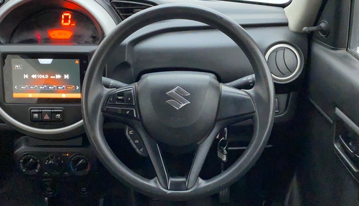 2020 Maruti S PRESSO VXI+, Petrol, Manual, 28,643 km, Steering Wheel Close Up