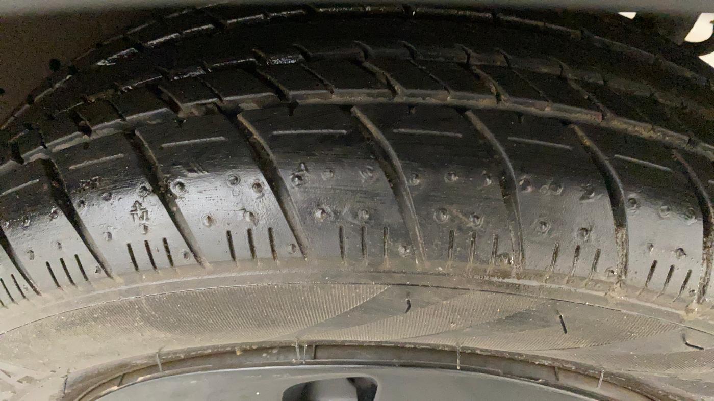2018 Maruti Celerio X ZXI AMT, Petrol, Automatic, 13,635 km, Left Rear Tyre Tread