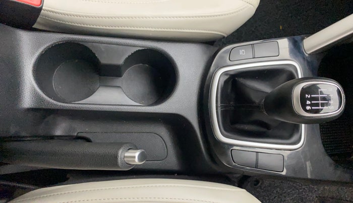 2020 KIA SELTOS HTX 1.5 PETROL, Petrol, Manual, 35,831 km, Gear Lever