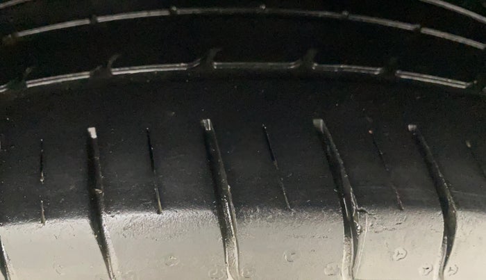 2020 KIA SELTOS HTX 1.5 PETROL, Petrol, Manual, 35,831 km, Left Rear Tyre Tread