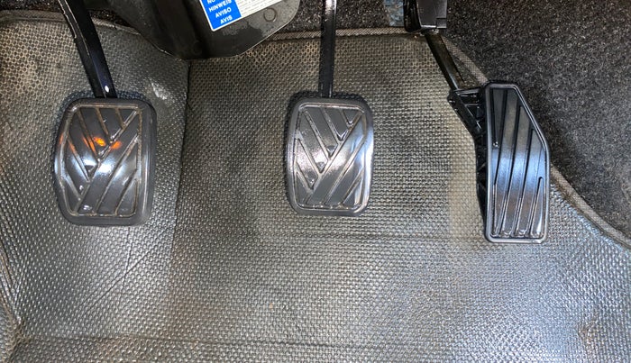 2020 Maruti Baleno ZETA PETROL 1.2, Petrol, Manual, 56,518 km, Pedals