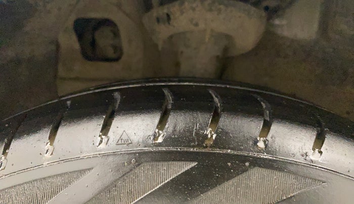 2020 Hyundai NEW SANTRO SPORTZ EXECUTIVE MT CNG, CNG, Manual, 91,928 km, Left Front Tyre Tread