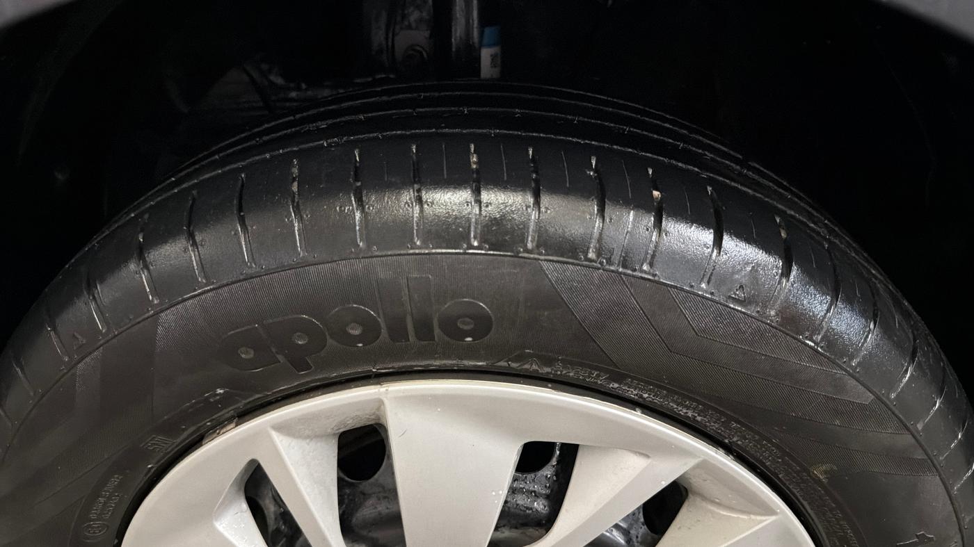 2023 Maruti Baleno DELTA PETROL 1.2, Petrol, Manual, 45,314 km, Left Front Tyre Tread