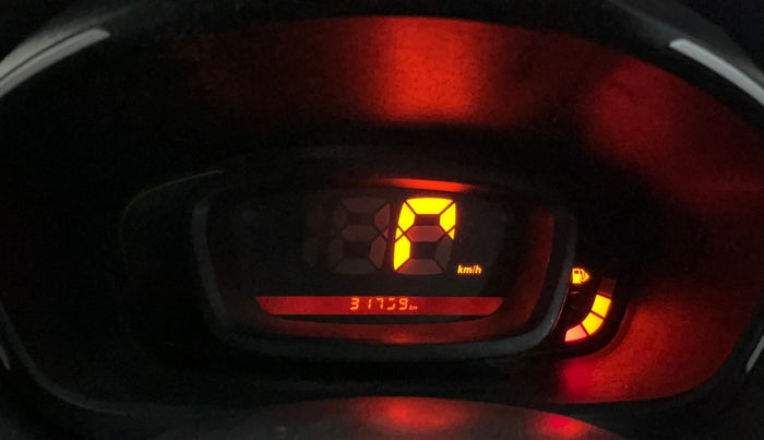 2017 Renault Kwid RXL, Petrol, Manual, 31,756 km, Odometer Image