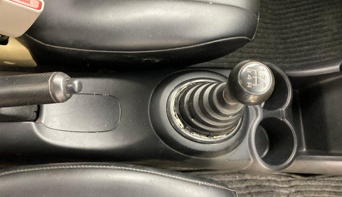 2013 Honda Amaze 1.2L I-VTEC EX, Petrol, Manual, 97,342 km, Gear Lever