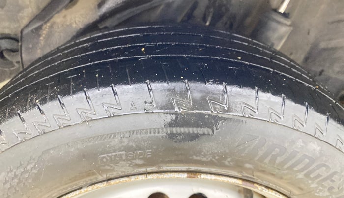 2013 Honda Amaze 1.2L I-VTEC EX, Petrol, Manual, 97,342 km, Left Rear Tyre Tread