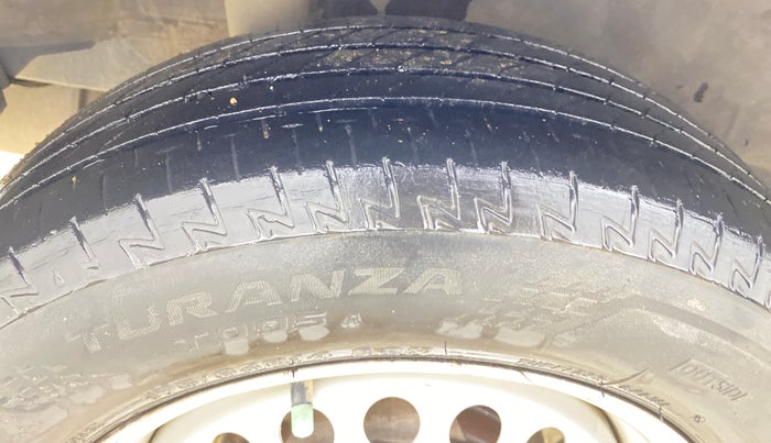 2013 Honda Amaze 1.2L I-VTEC EX, Petrol, Manual, 97,342 km, Right Rear Tyre Tread