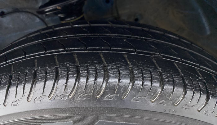 2019 Maruti S PRESSO VXI+, Petrol, Manual, 26,782 km, Left Front Tyre Tread